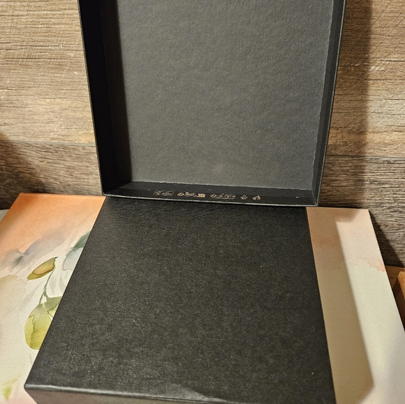 VERSACE black box gold letters 6.5 x 6.5 inches - Picture 5 of 5